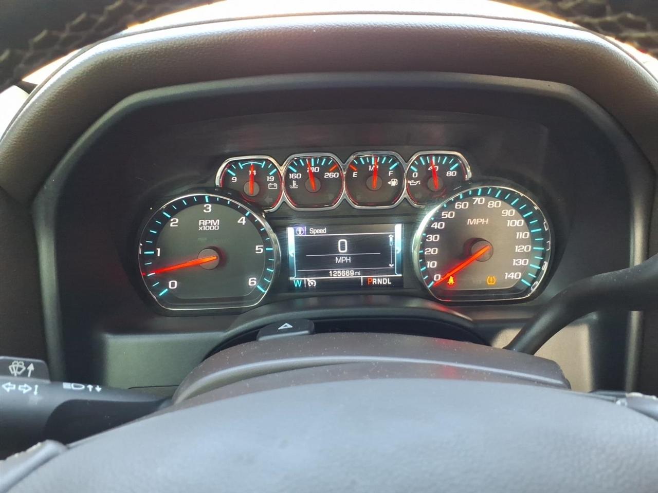 GMC Sierra 1500 4WD Crew Cab 143.5" SLT 2018