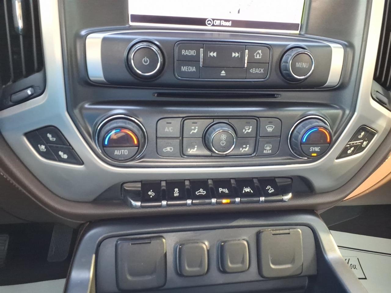 GMC Sierra 1500 4WD Crew Cab 143.5" SLT 2018