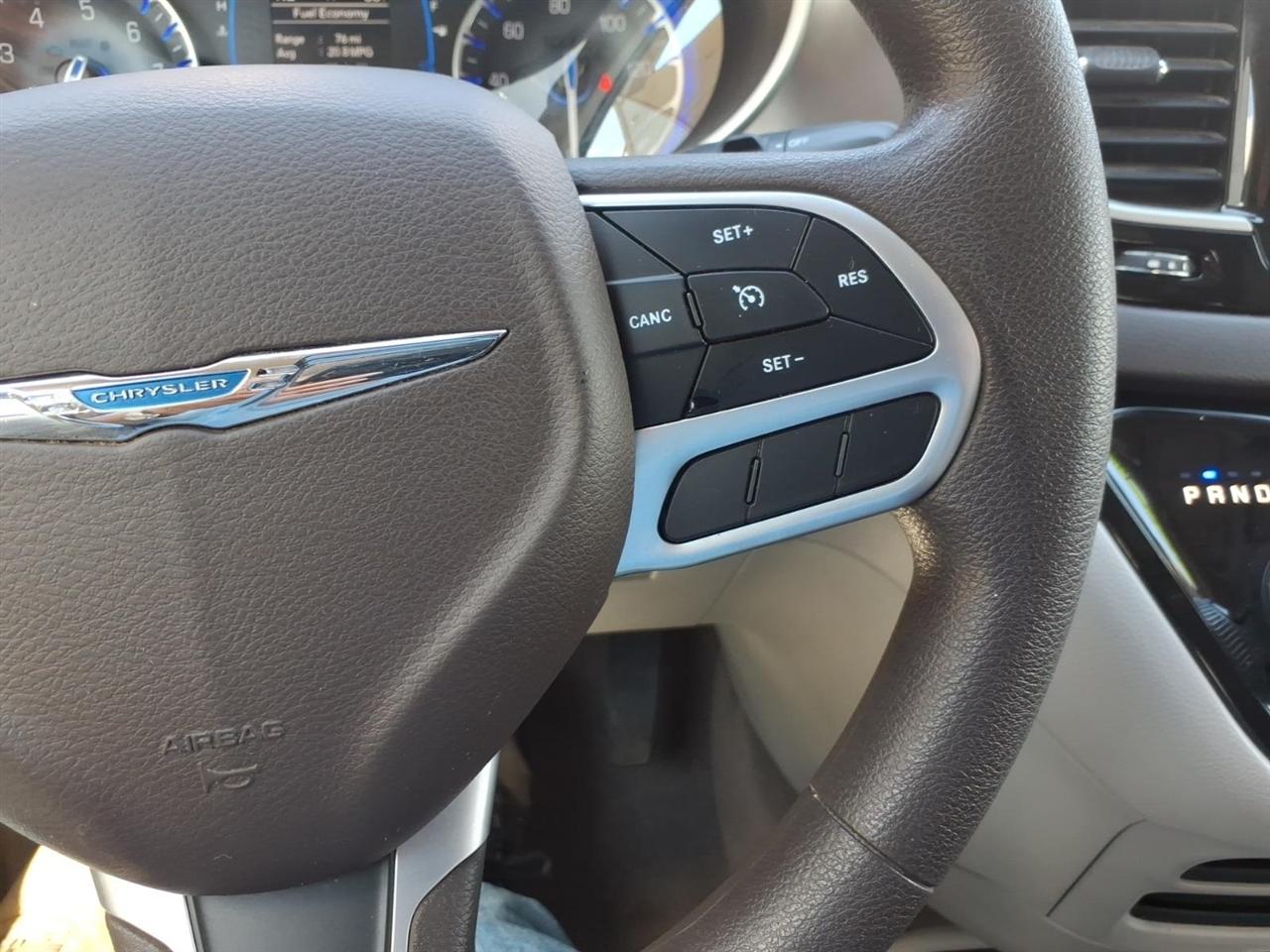Chrysler Pacifica Touring Plus FWD 2017
