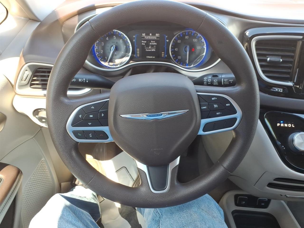 Chrysler Pacifica Touring Plus FWD 2017