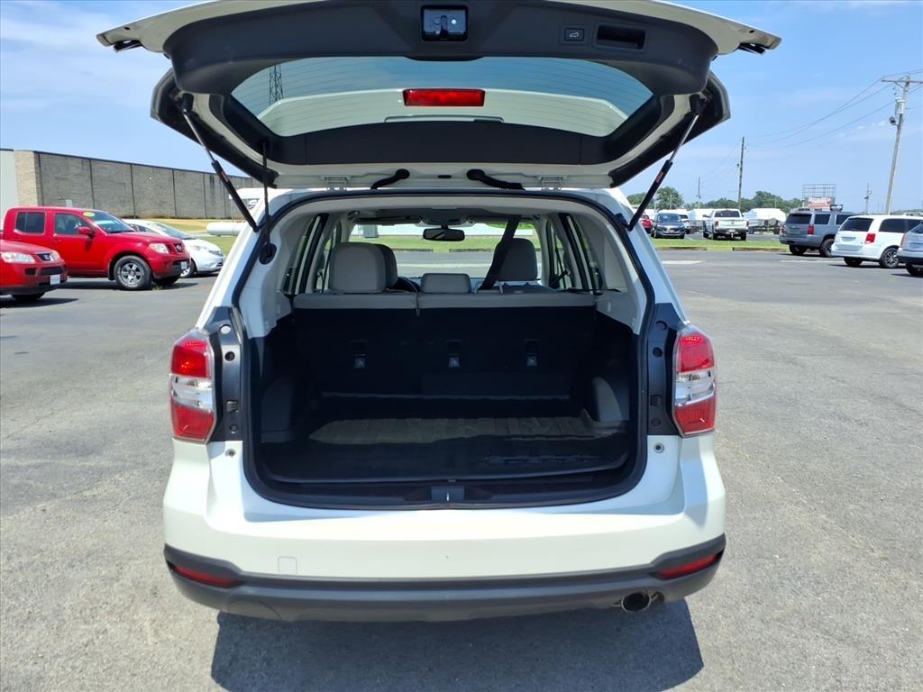 Subaru Forester 4dr CVT 2.5i Limited PZEV 2015