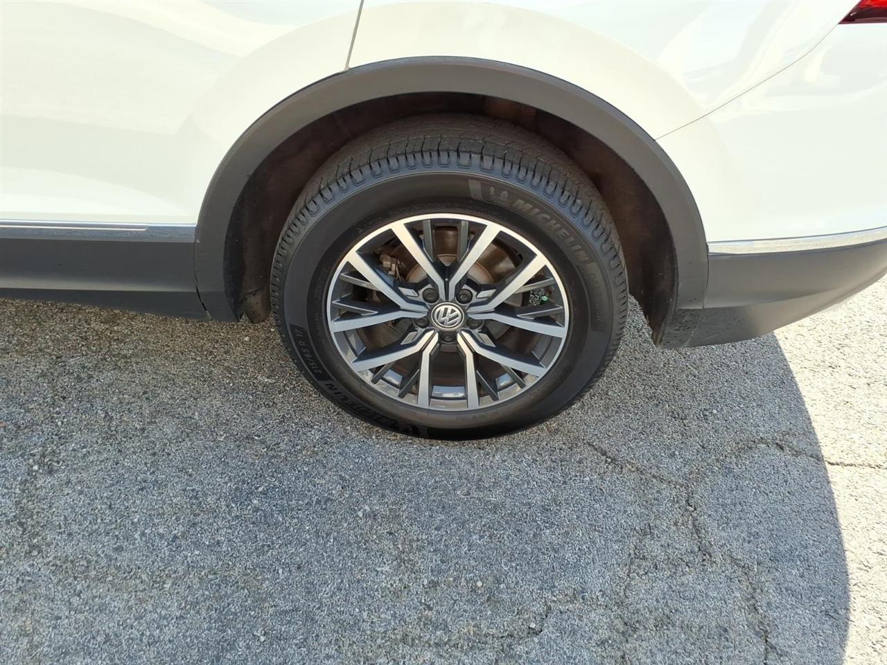 Volkswagen Tiguan 2.0T SEL 4MOTION 2018