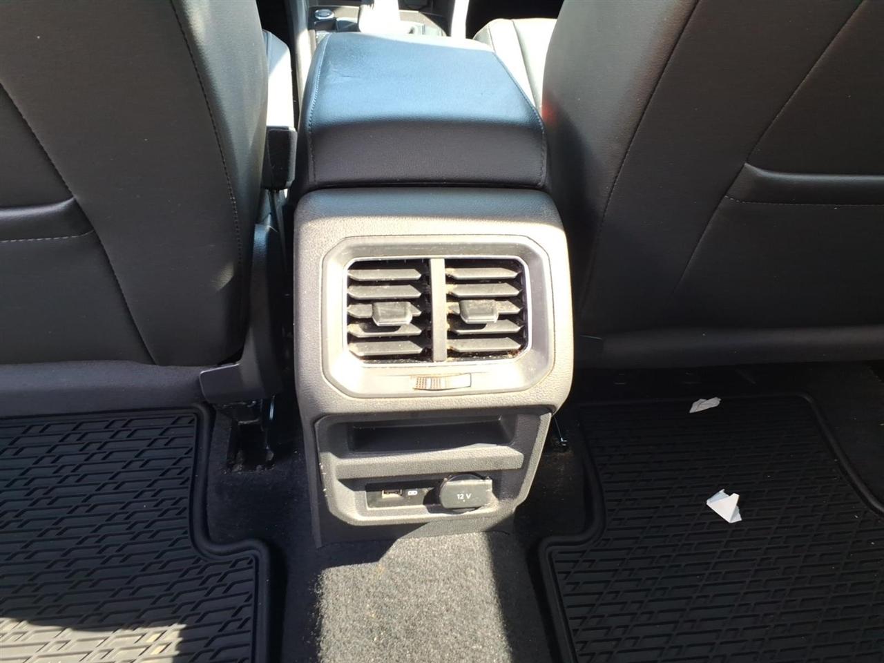 Volkswagen Tiguan 2.0T SEL 4MOTION 2018