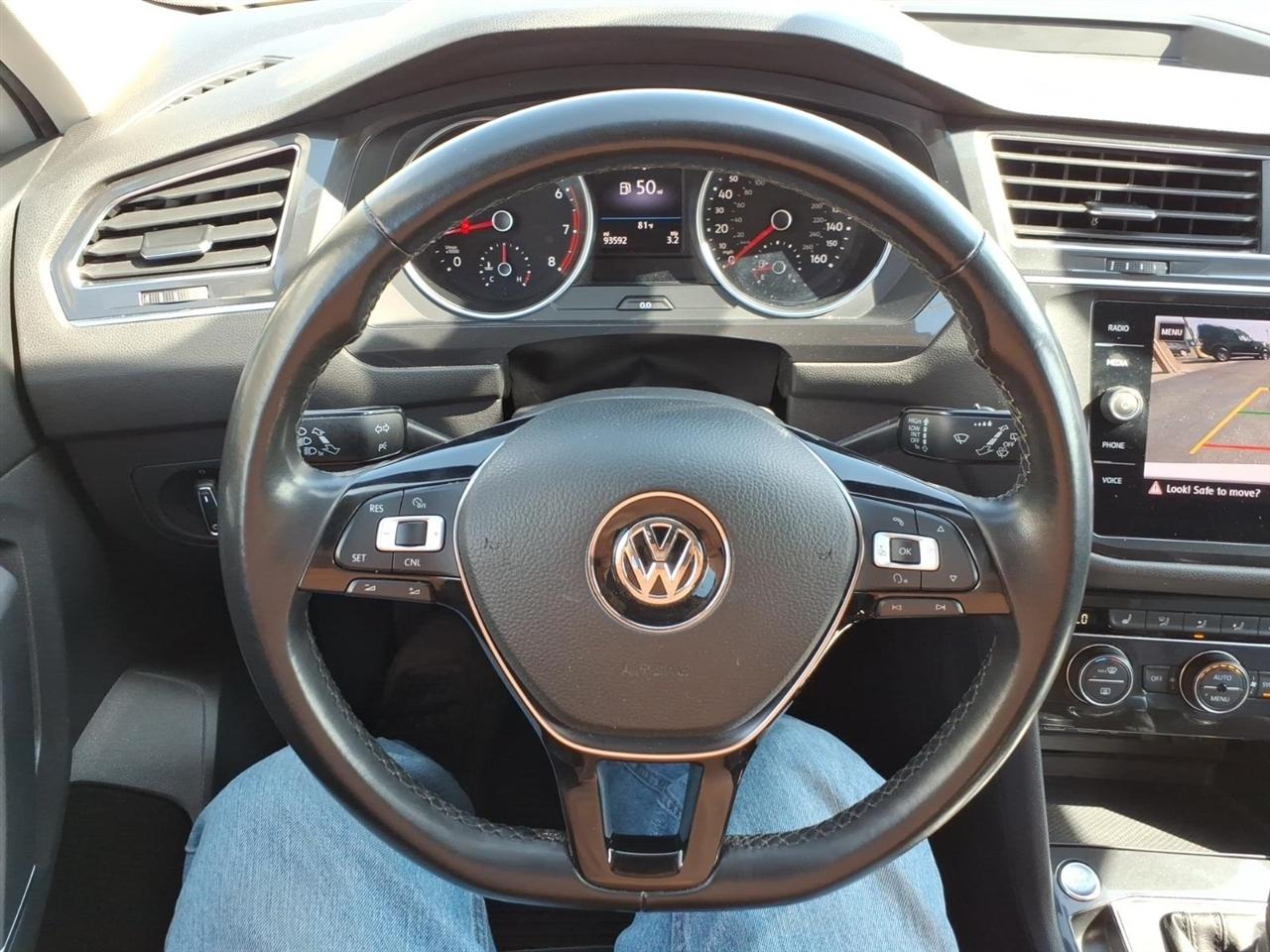 Volkswagen Tiguan 2.0T SEL 4MOTION 2018