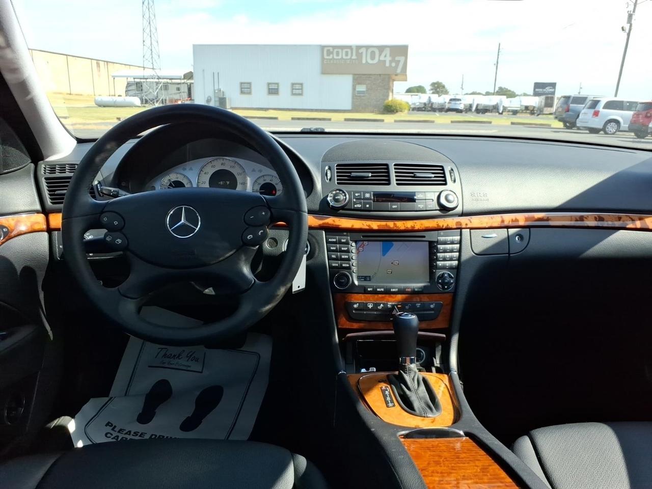 Mercedes-Benz E-Class 4dr Sdn Sport 3.5L RWD 2008