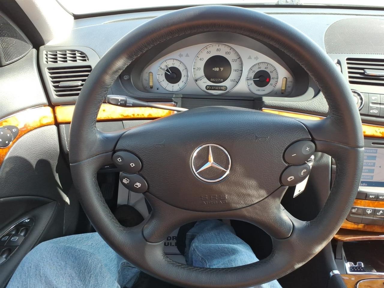 Mercedes-Benz E-Class 4dr Sdn Sport 3.5L RWD 2008