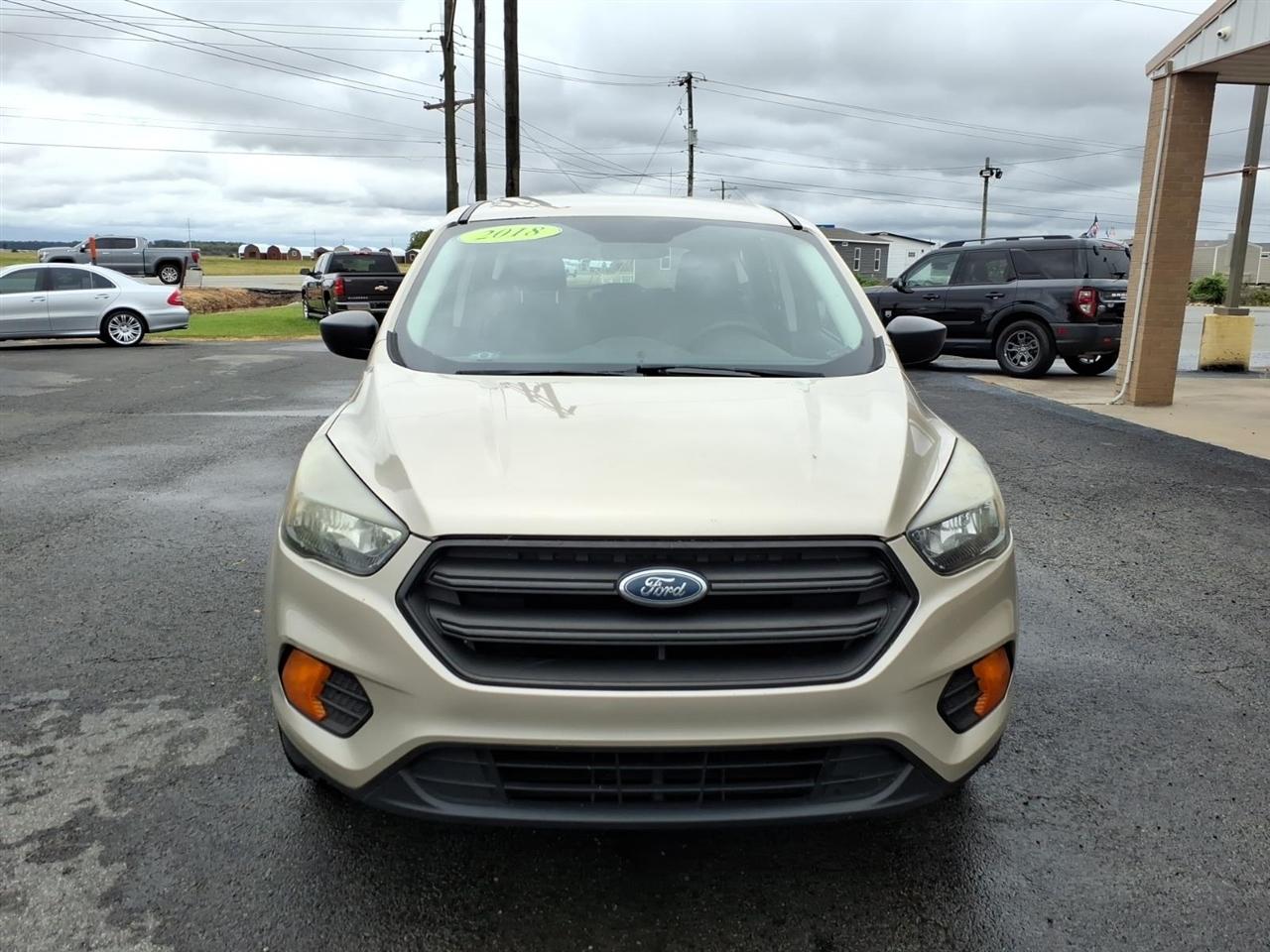 Ford Escape S FWD 2018