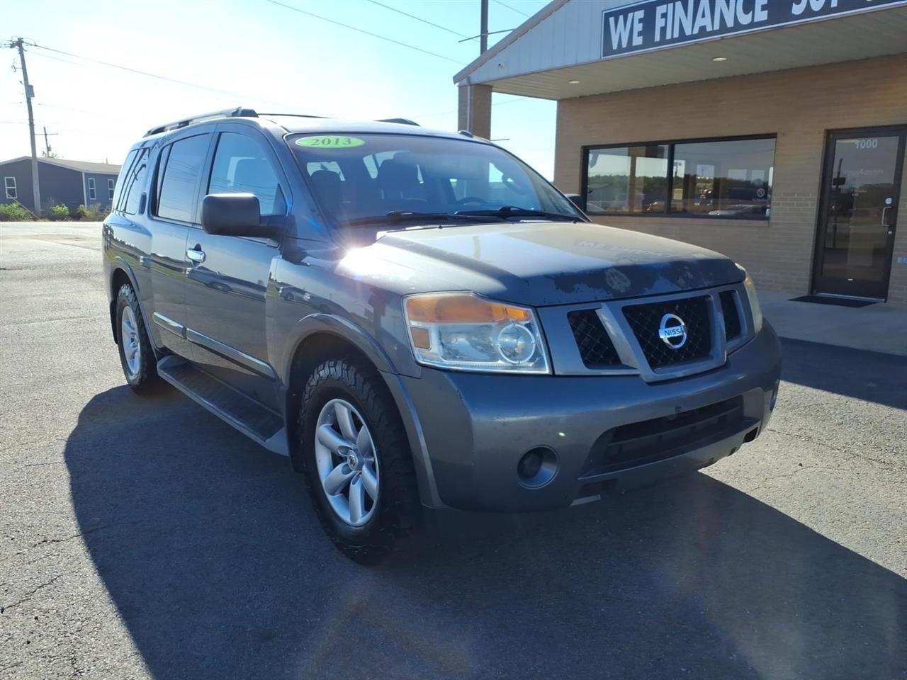 Nissan Armada 2WD 4dr SV 2013