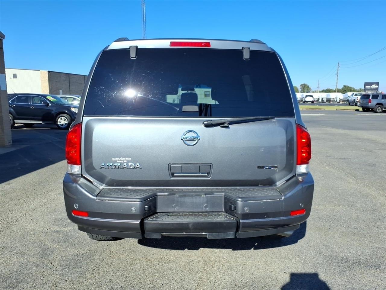Nissan Armada 2WD 4dr SV 2013