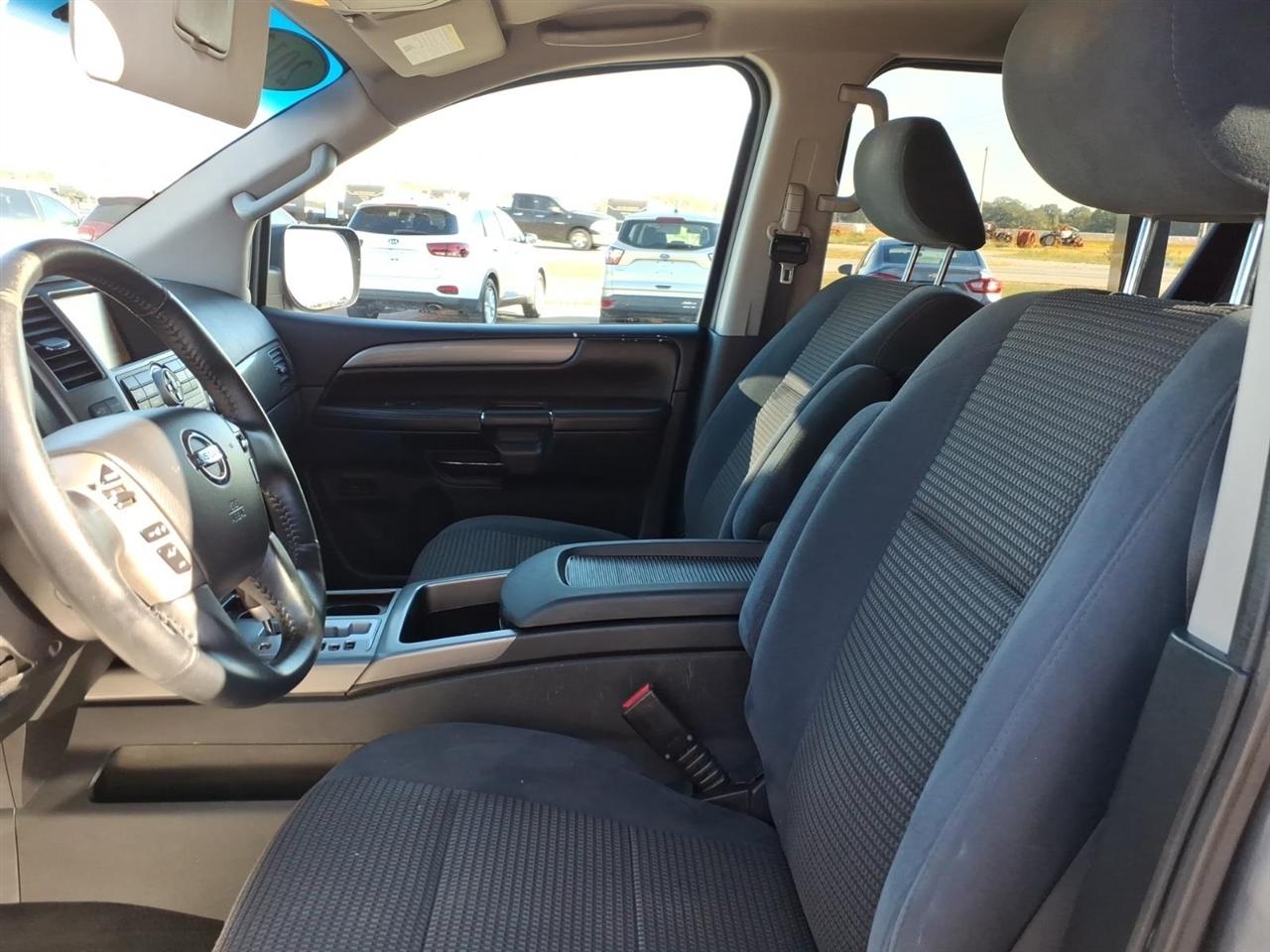 Nissan Armada 2WD 4dr SV 2013