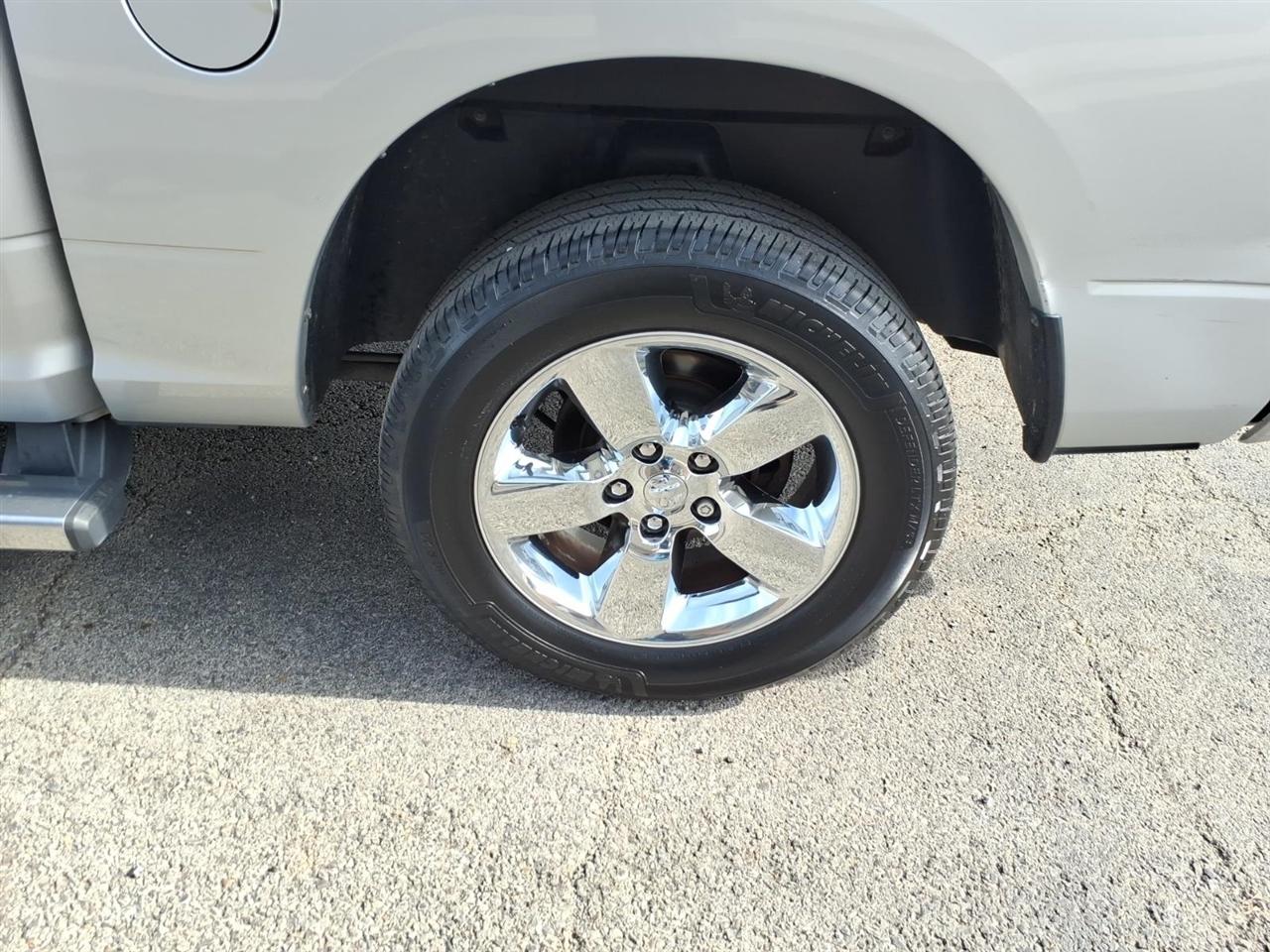 RAM 1500 4WD Crew Cab 140.5" Big Horn 2016