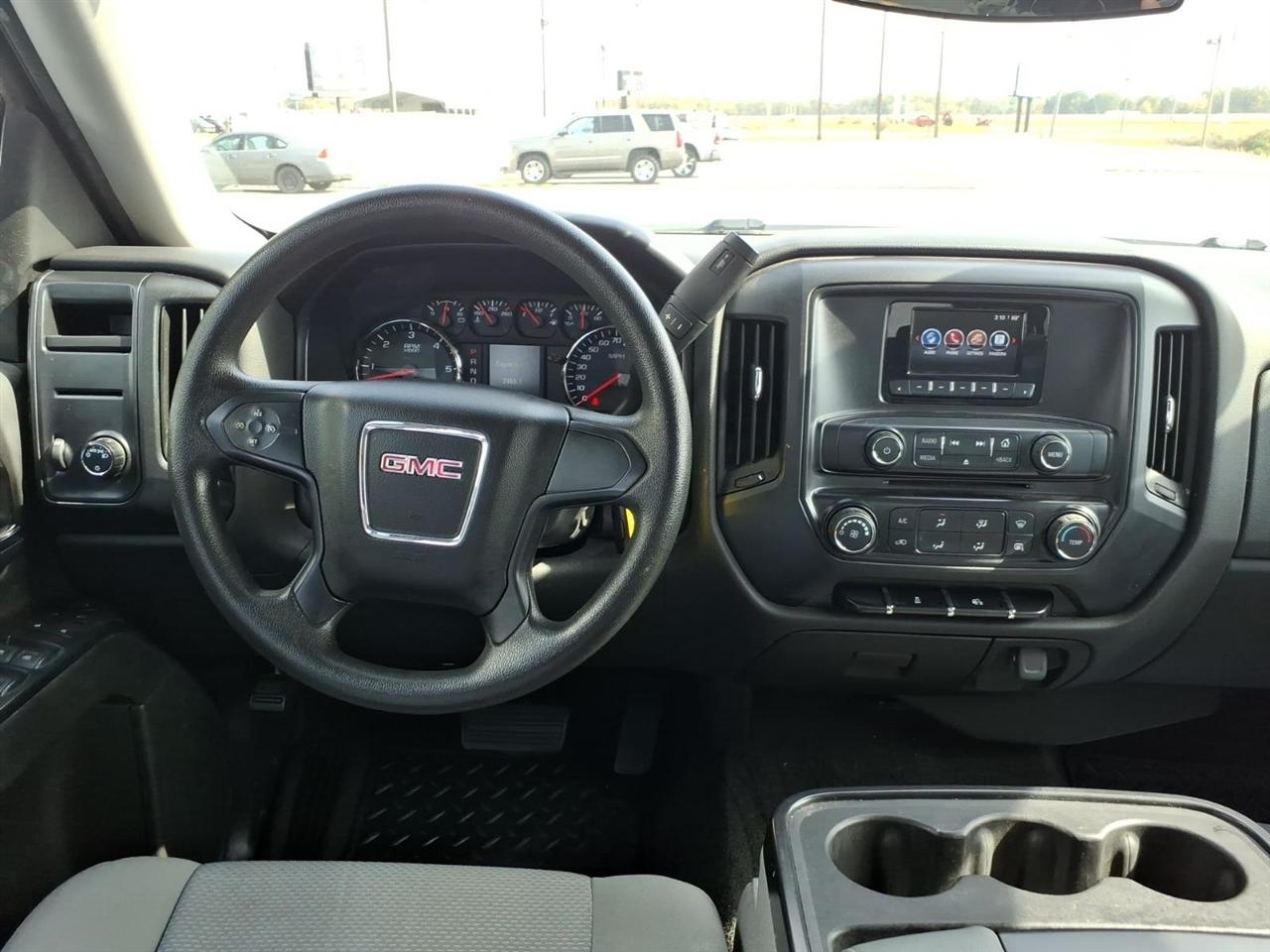 GMC Sierra 1500 2WD Crew Cab 143.5" 2014