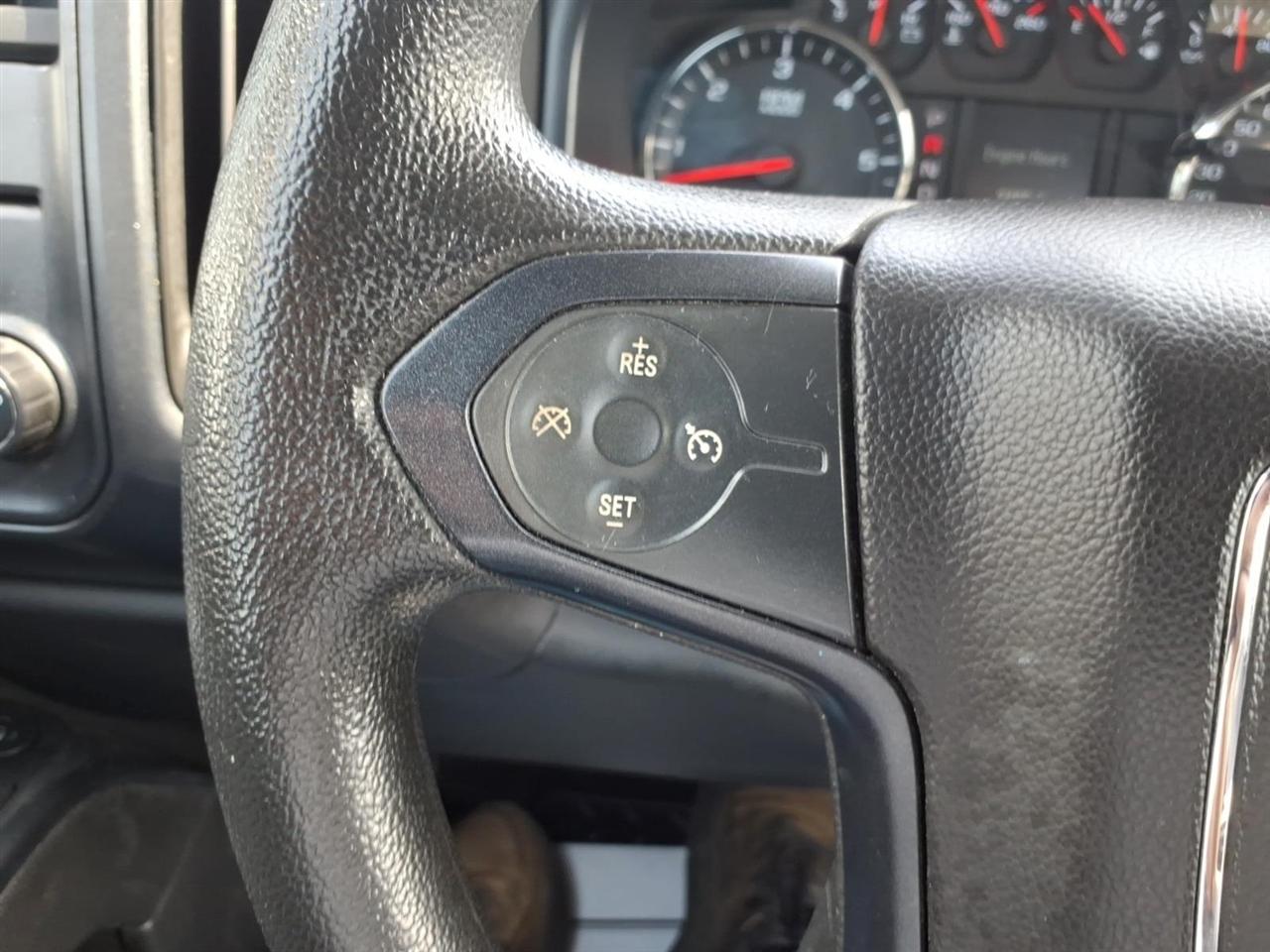 GMC Sierra 1500 2WD Crew Cab 143.5" 2014