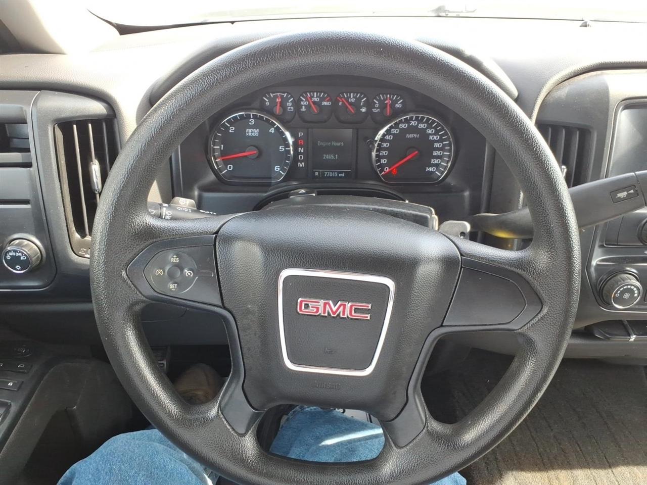 GMC Sierra 1500 2WD Crew Cab 143.5" 2014