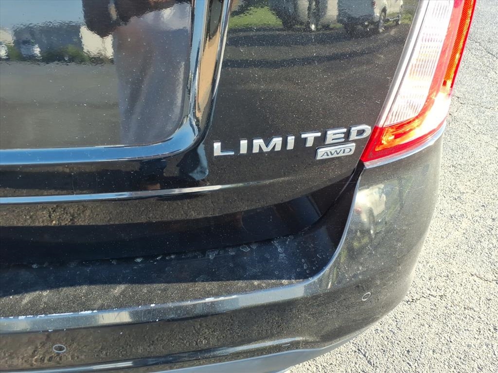 2013 Ford Edge Limited photo 4
