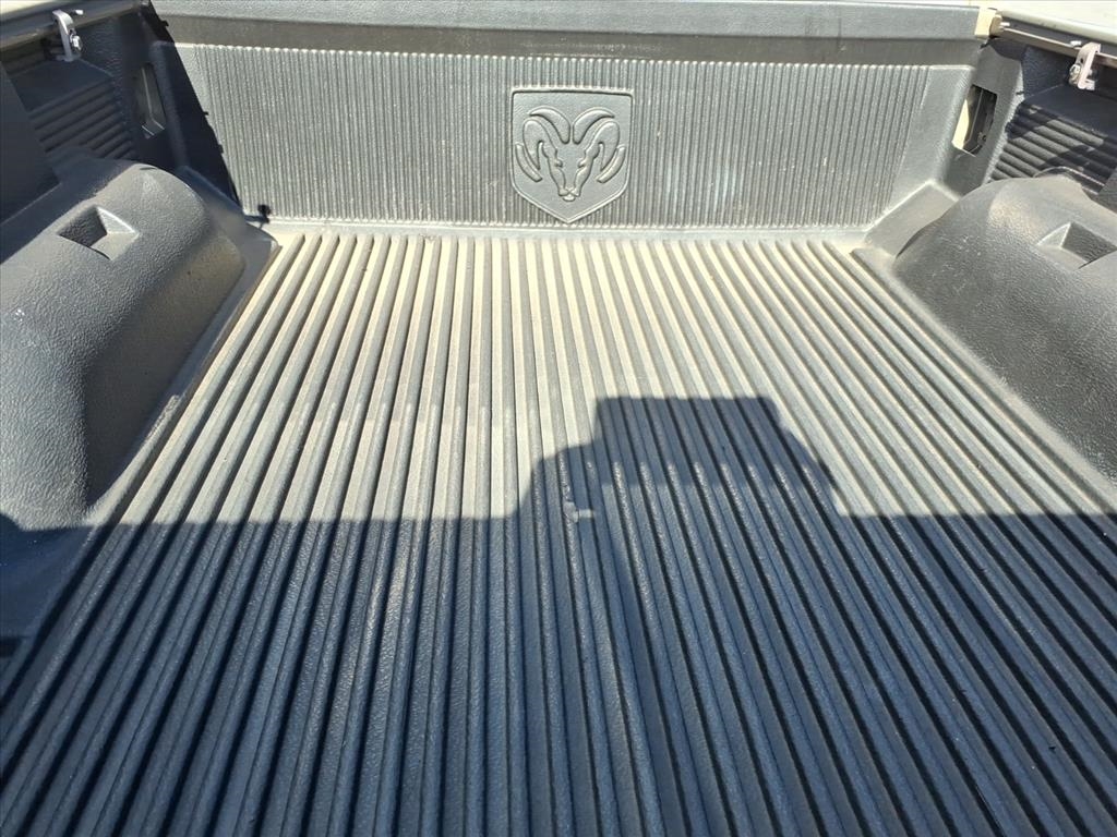 Dodge Dakota SLT Quad Cab 2WD 2005