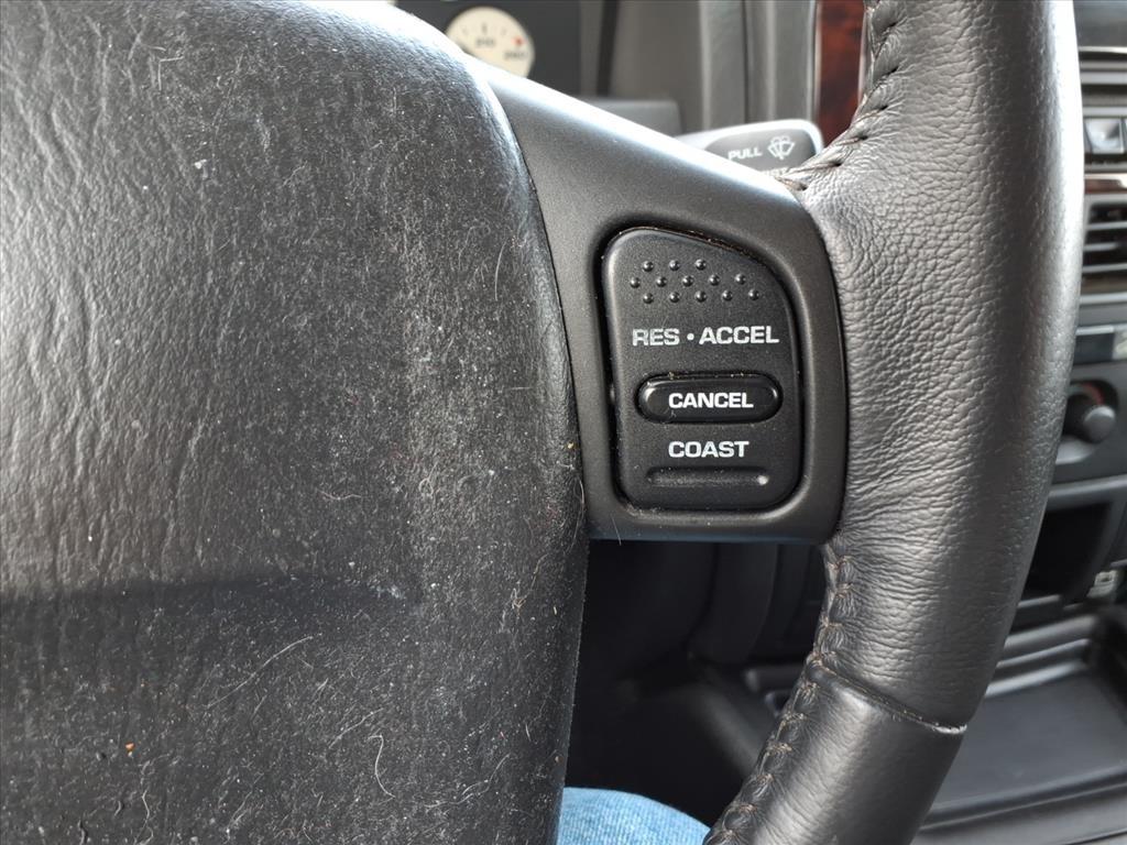 Jeep Grand Cherokee Limited 2WD 2004