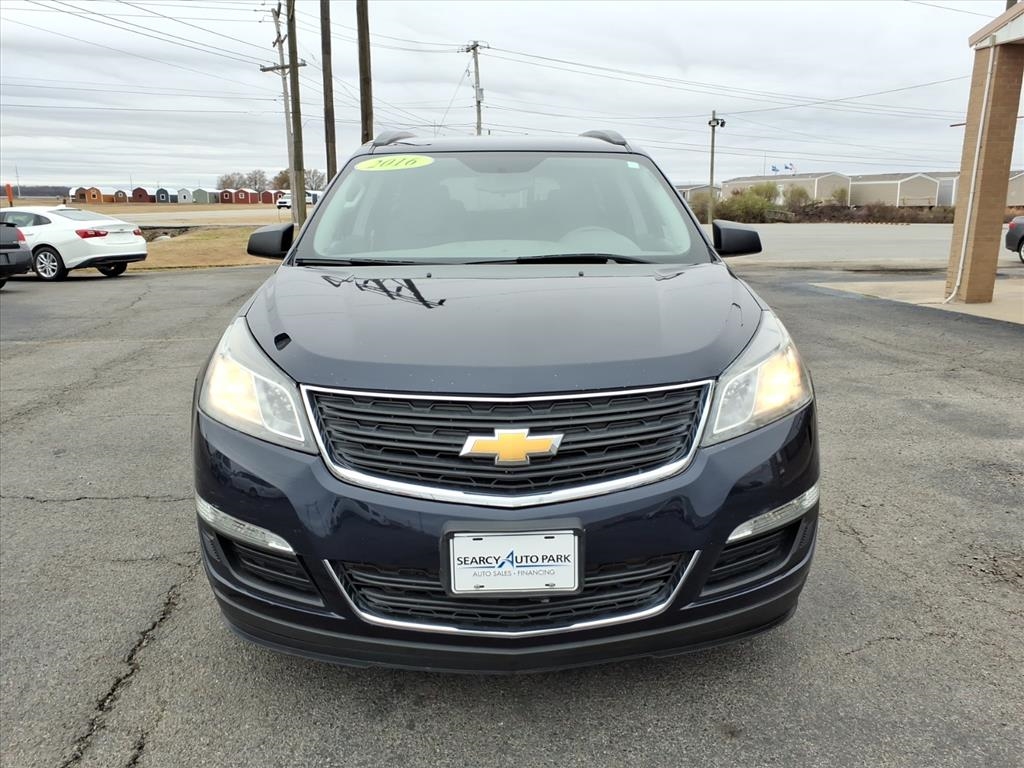 Chevrolet Traverse LS FWD w/PDC 2016