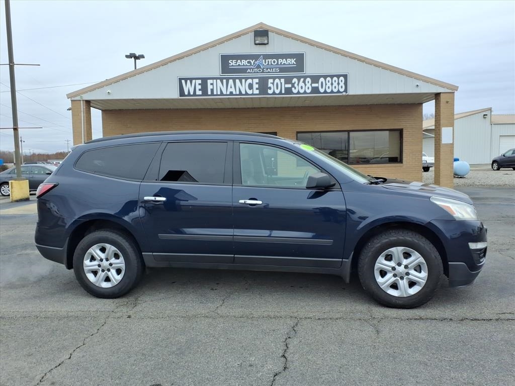 Chevrolet Traverse LS FWD w/PDC 2016