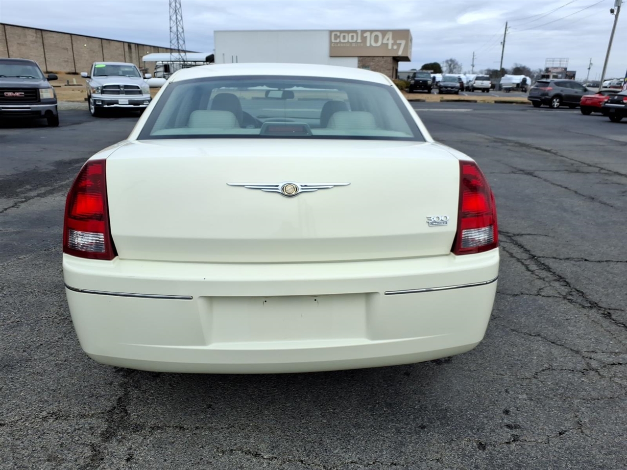 Chrysler 300 Touring 2006