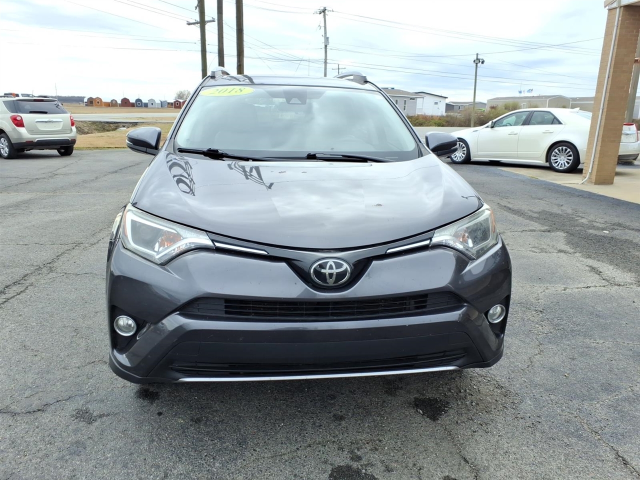 Toyota RAV4 XLE FWD 2018