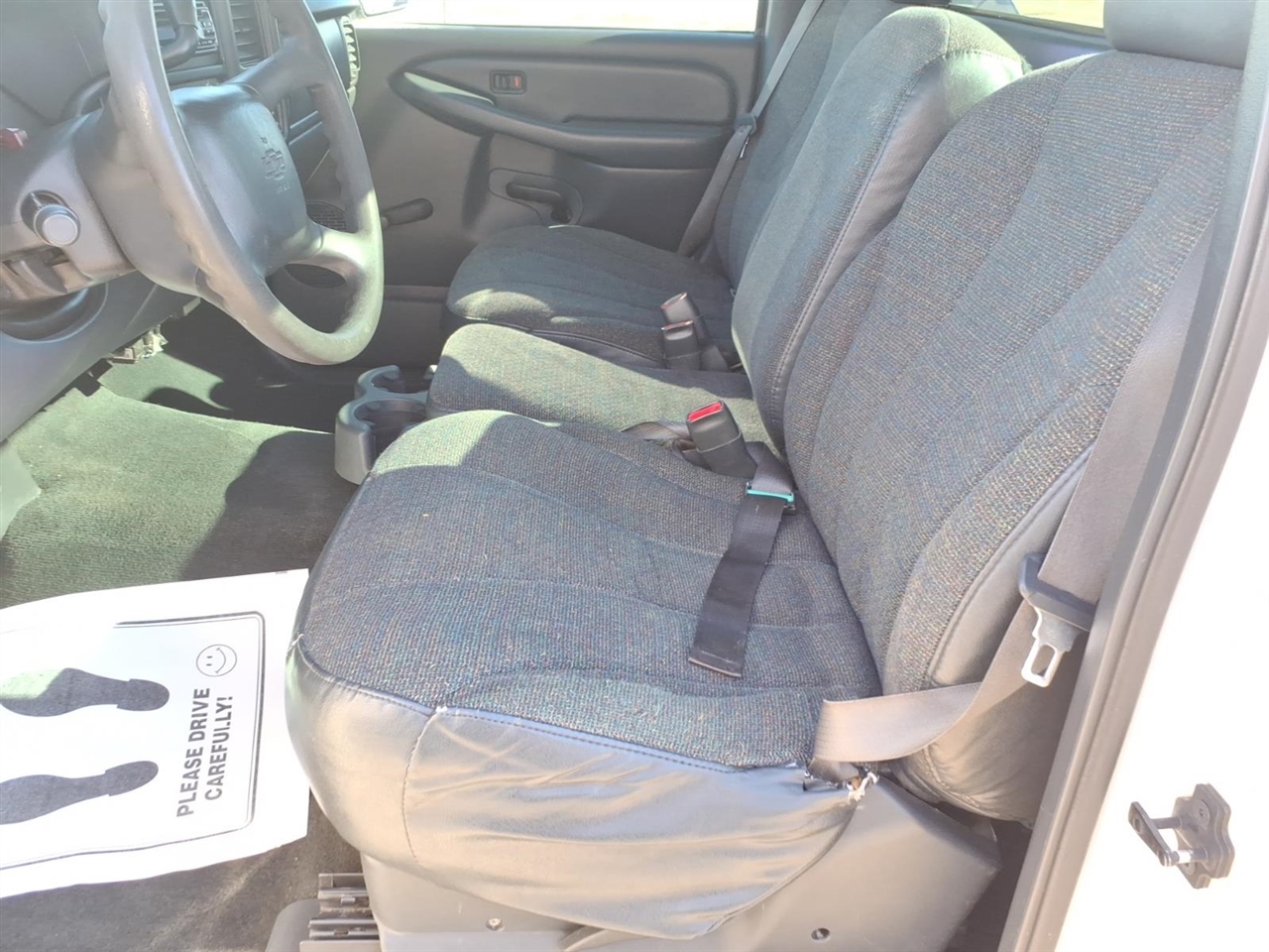 Chevrolet Silverado 1500 Short Bed 2WD 2001