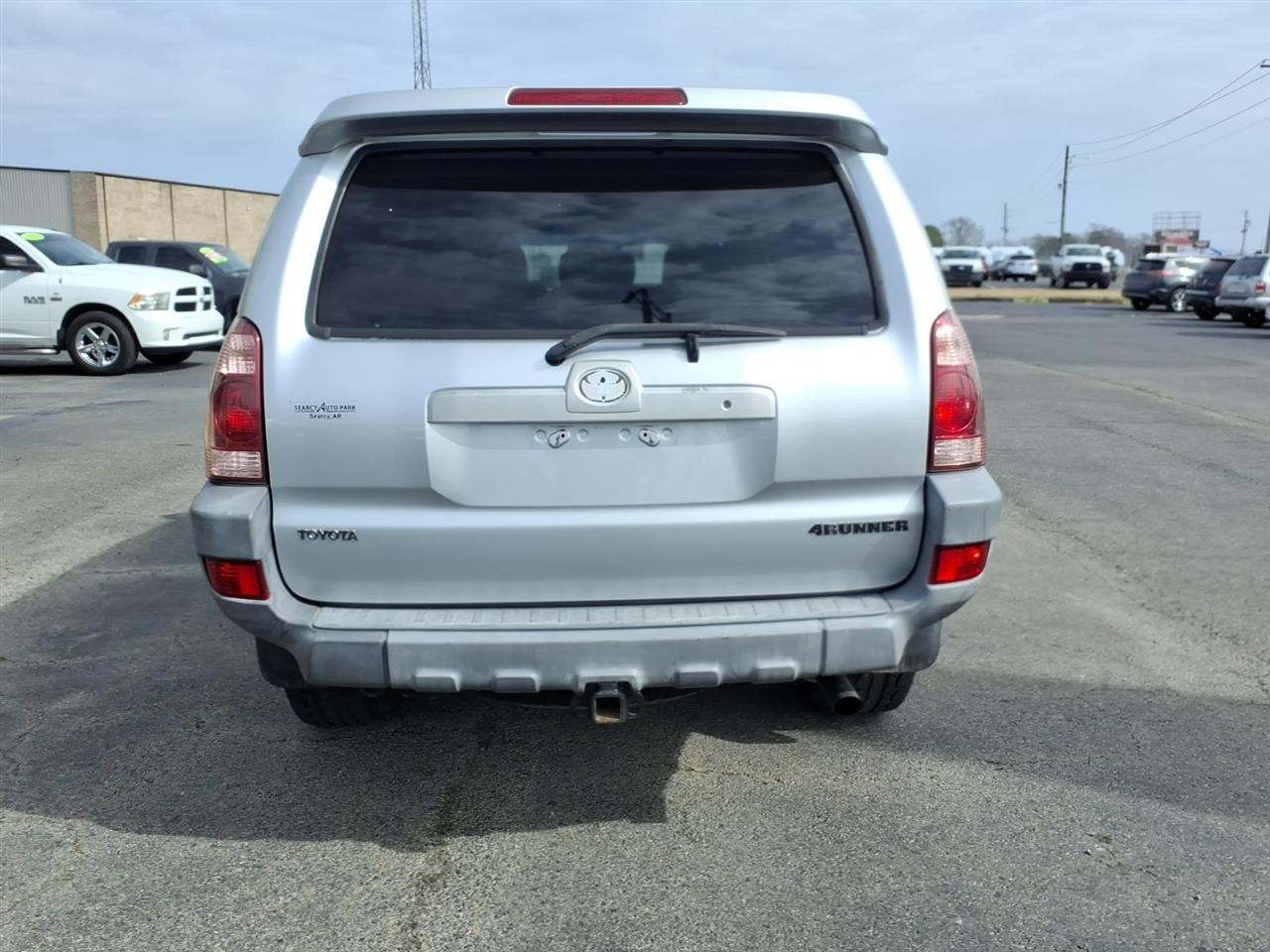 Toyota 4Runner SR5 2WD 2003
