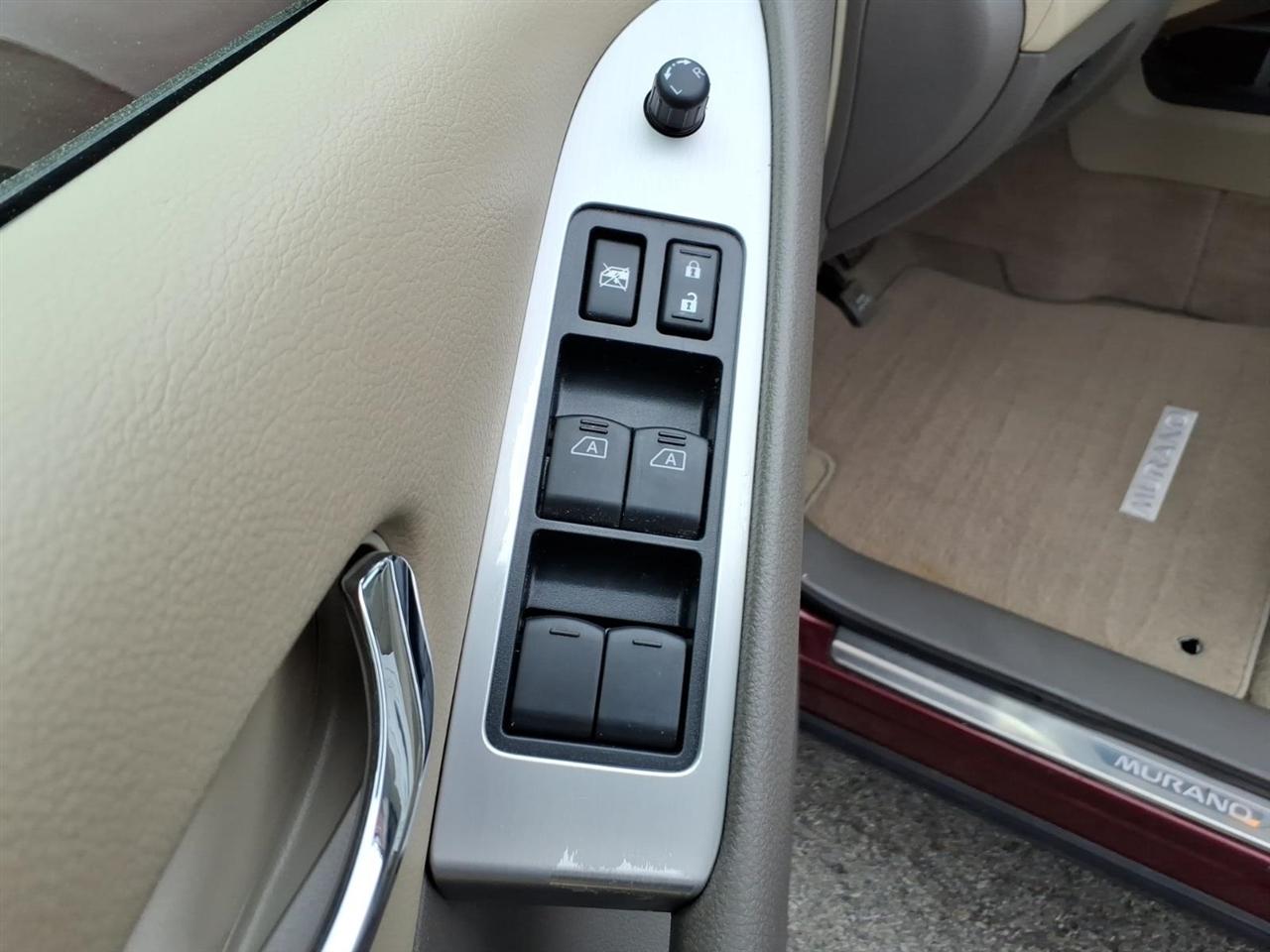 Nissan Murano SL 2010