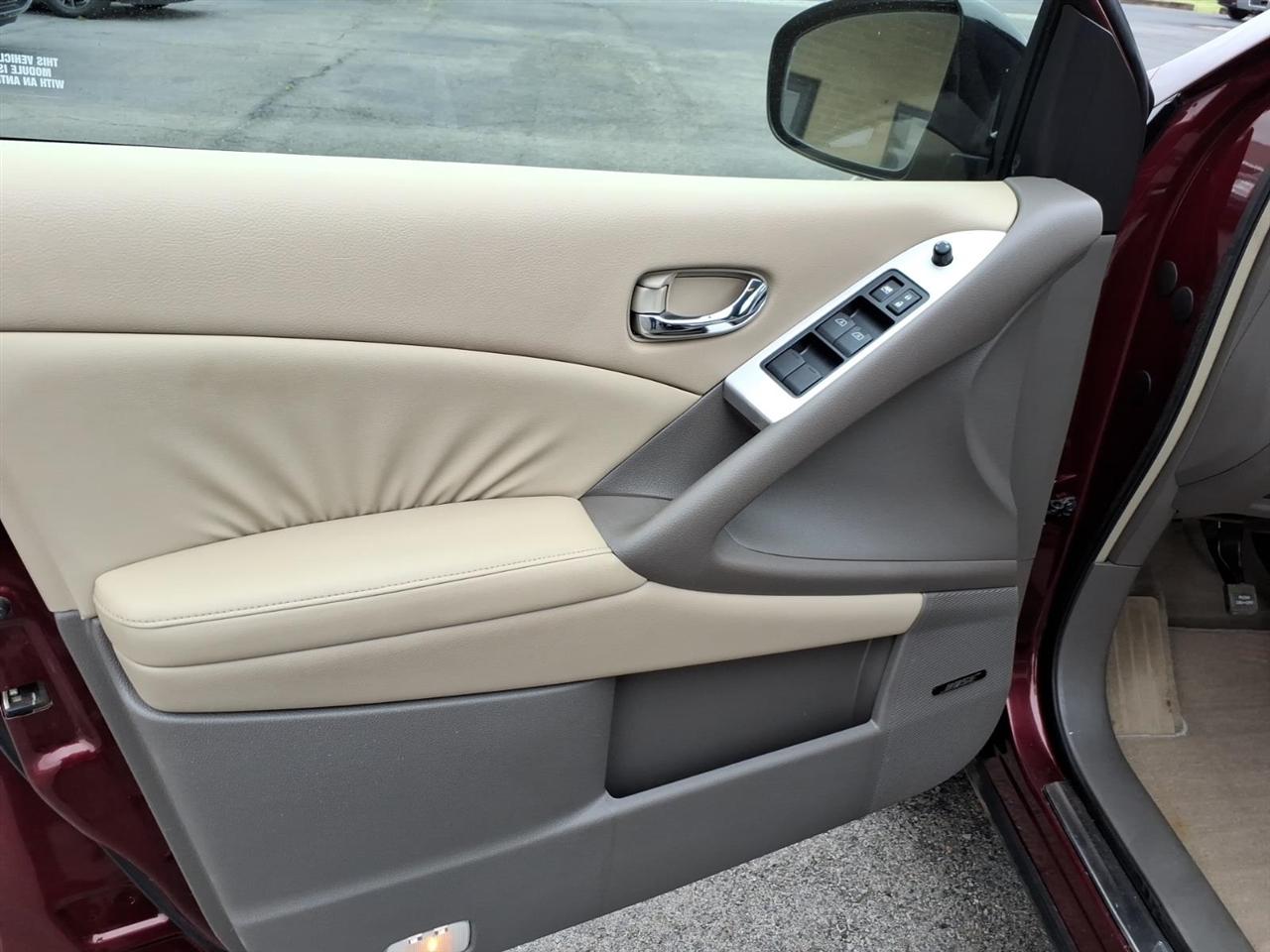 Nissan Murano SL 2010