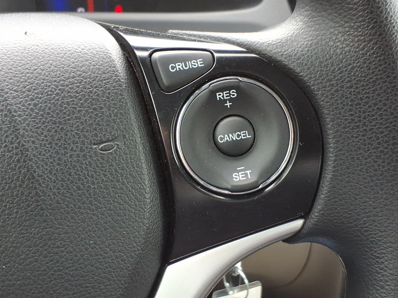 Honda Civic LX Sedan 5-Speed AT 2013