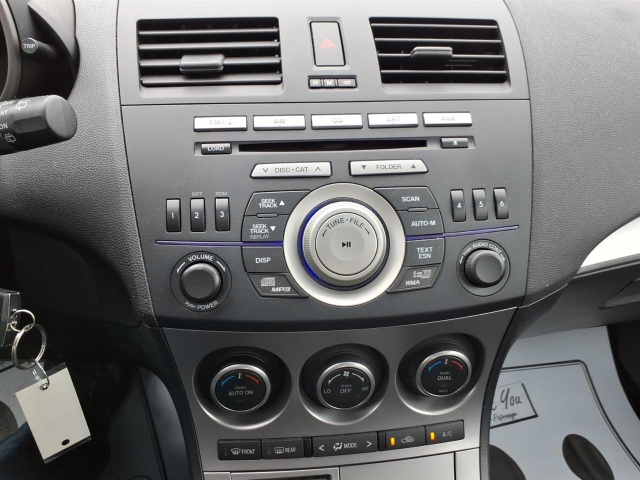 Mazda MAZDA3 s Sport 5-Door 2010