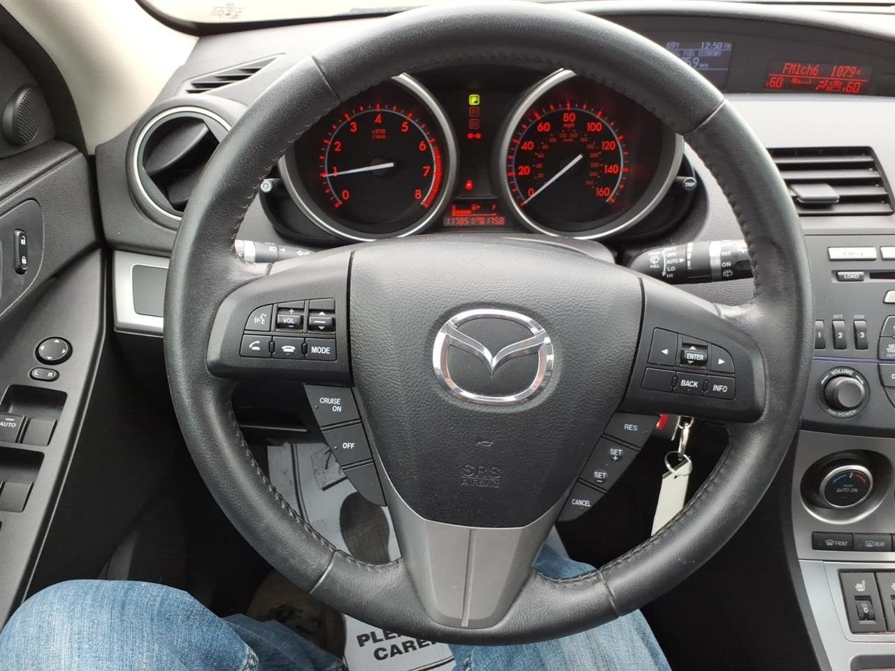 Mazda MAZDA3 s Sport 5-Door 2010