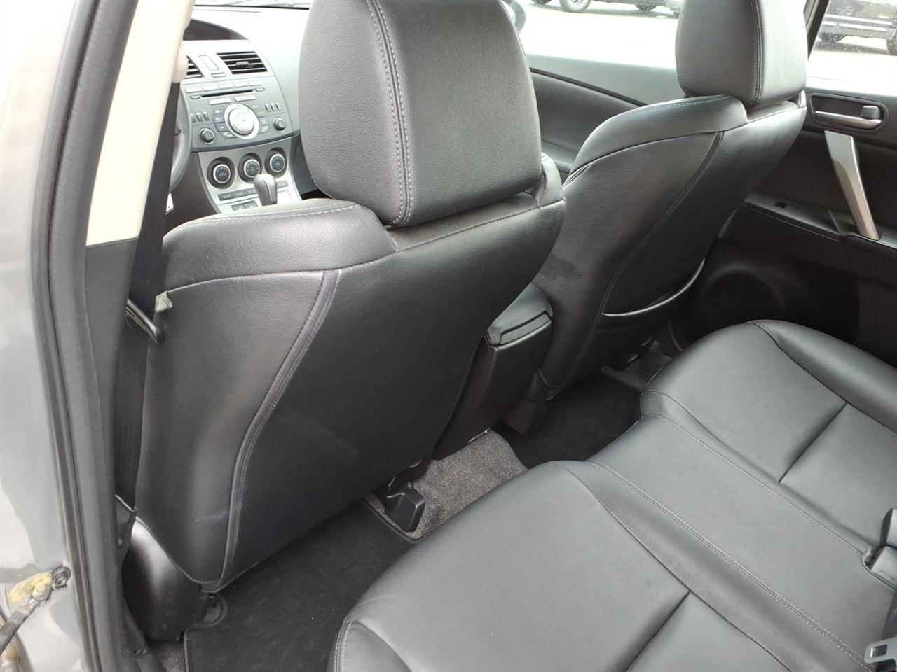 Mazda MAZDA3 s Sport 5-Door 2010