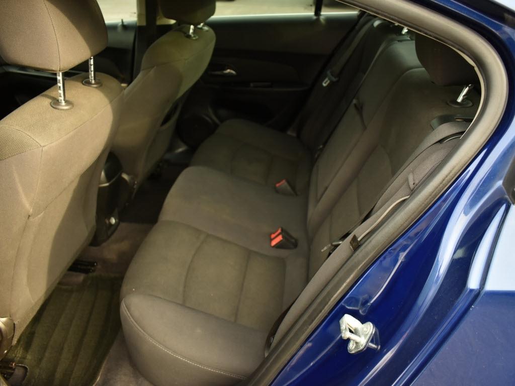 Chevrolet Cruze 1LT 2012