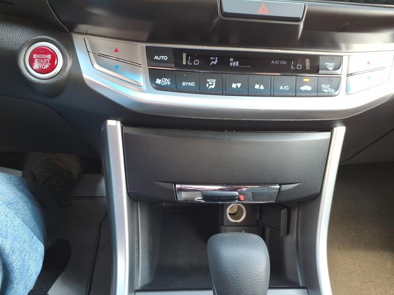 Honda Accord EX Sedan CVT 2013