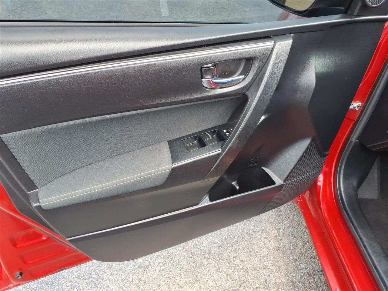 Toyota Corolla LE CVT 2017