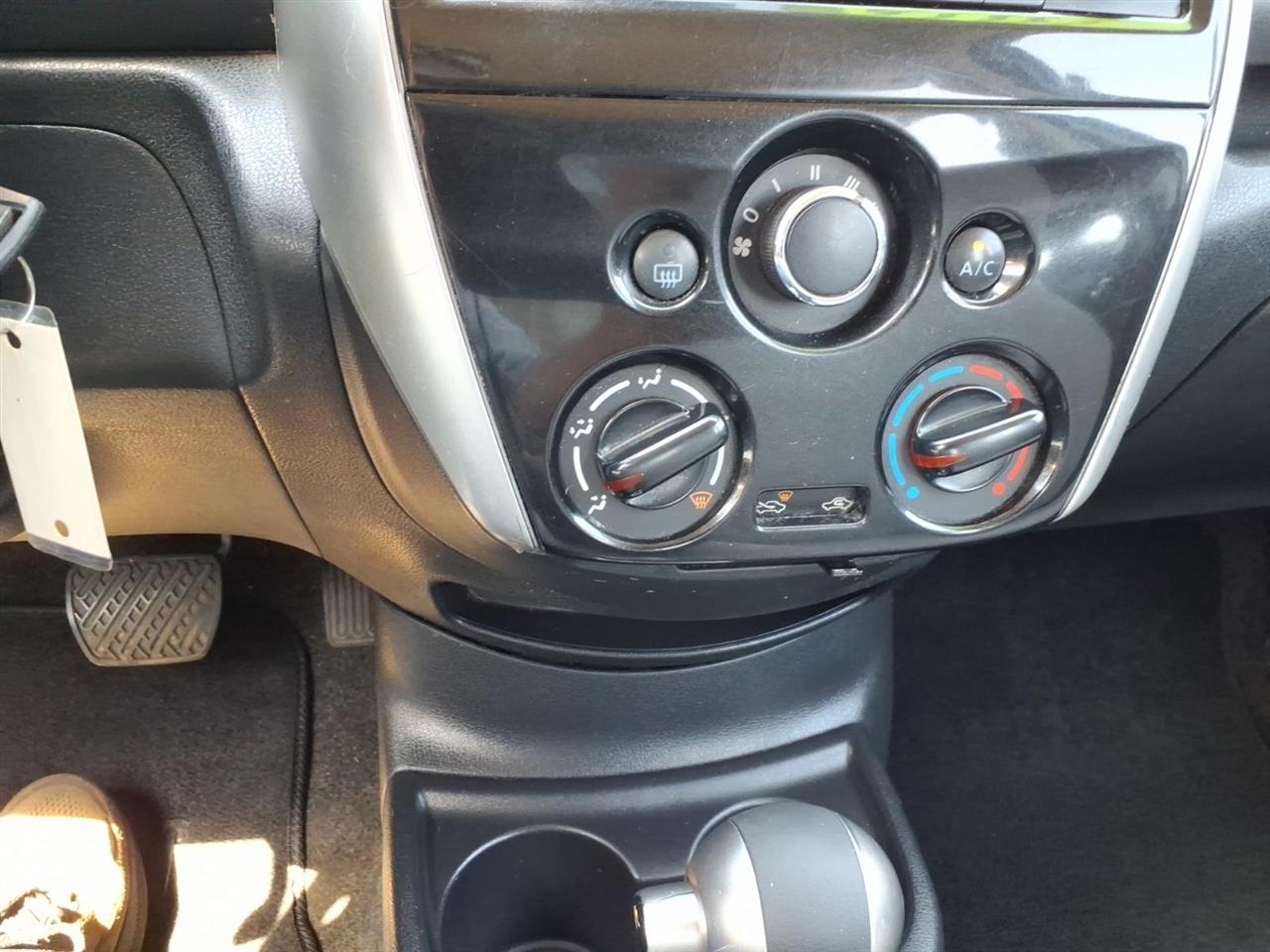 Nissan Versa Note S 2016