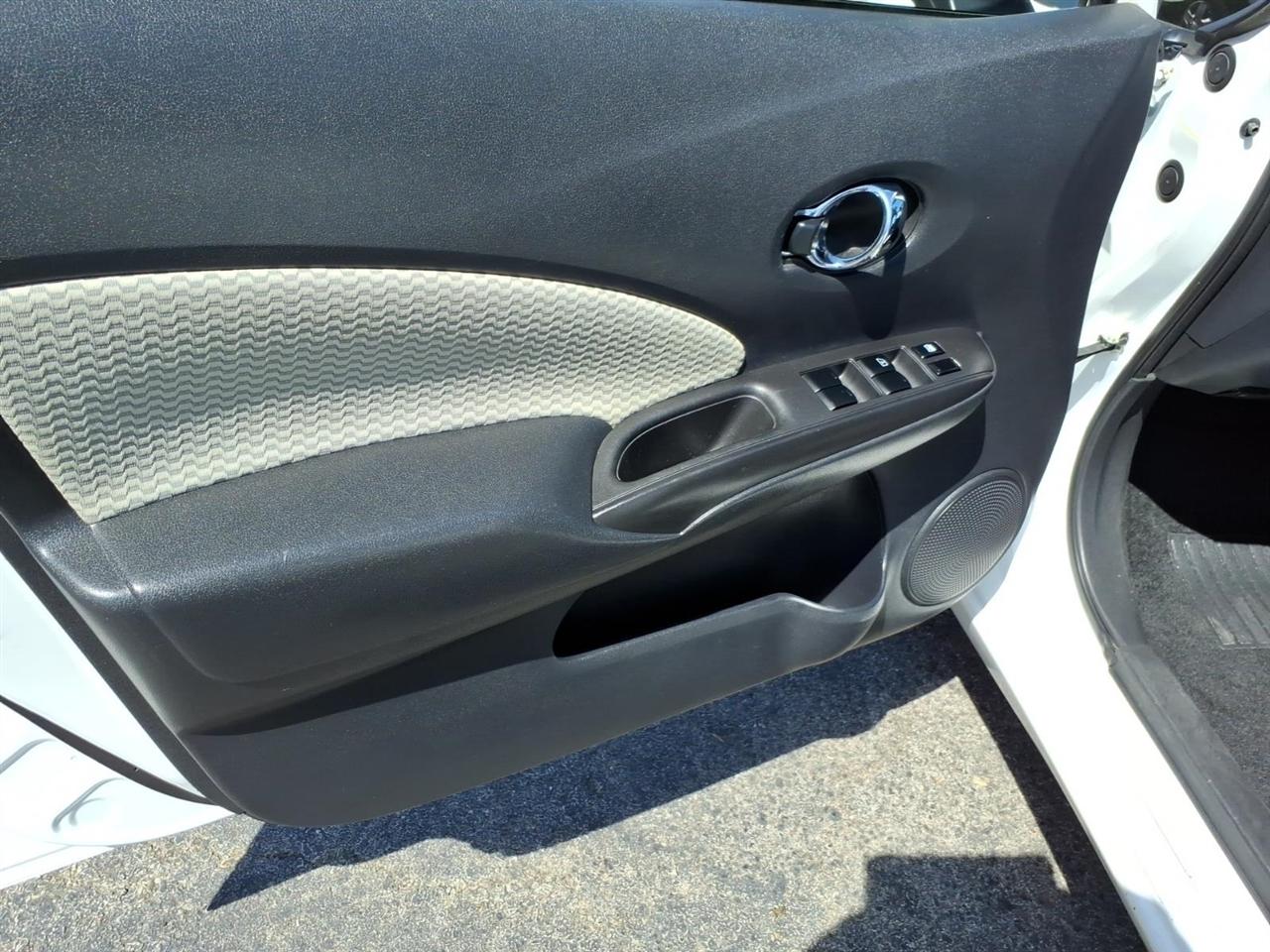Nissan Versa Note S 2016