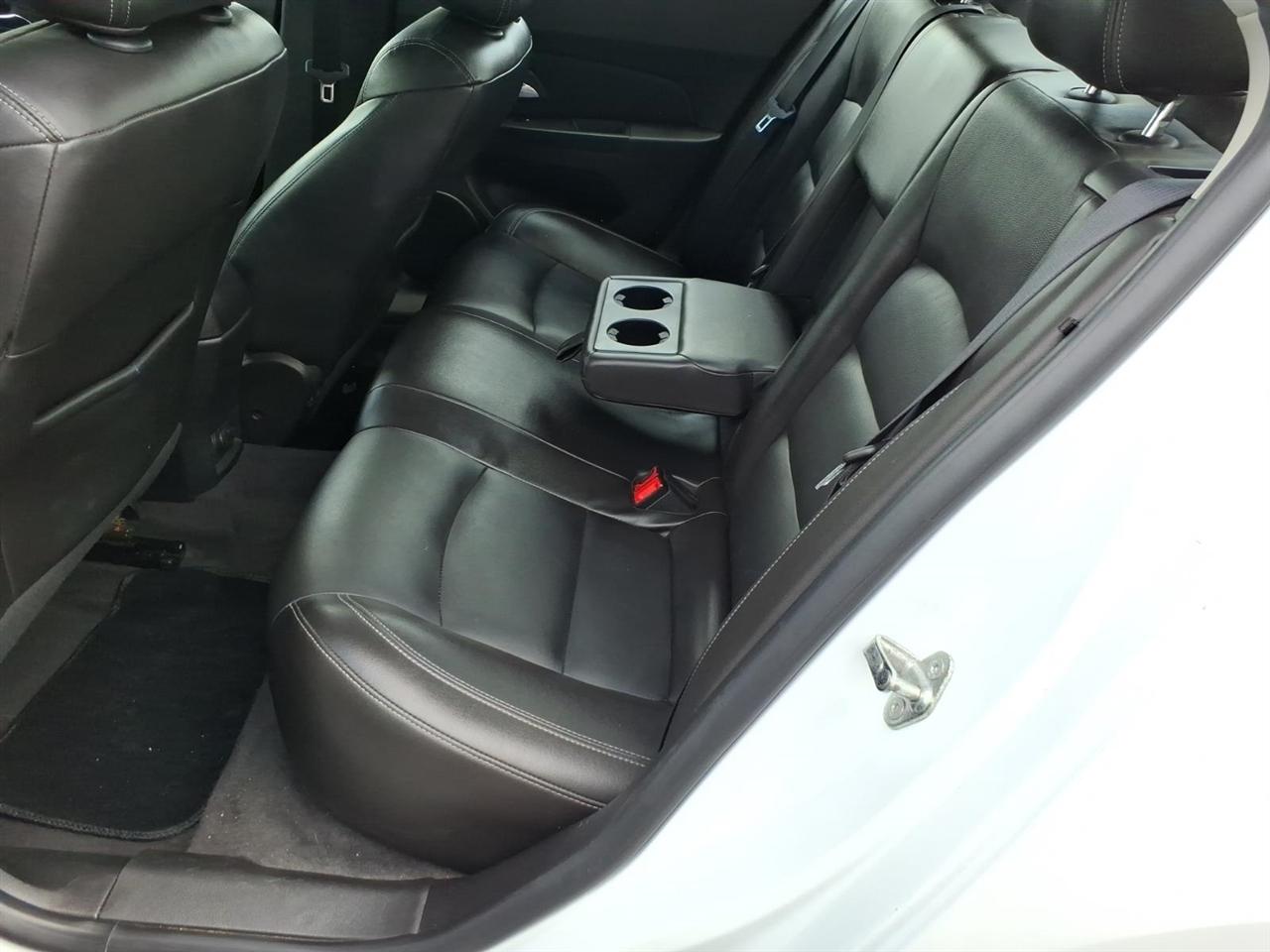Chevrolet Cruze 2LT Auto 2015