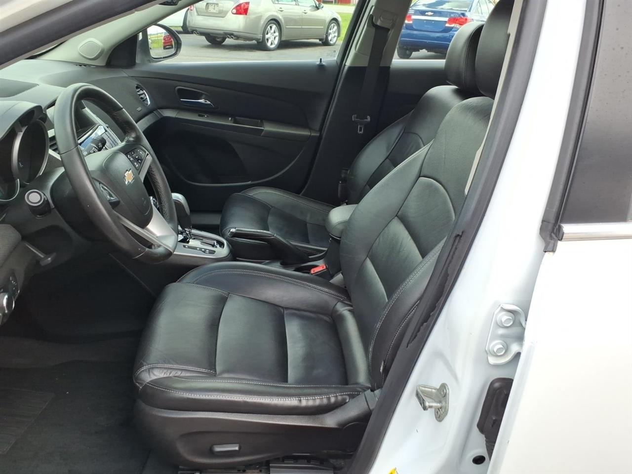 Chevrolet Cruze 2LT Auto 2015
