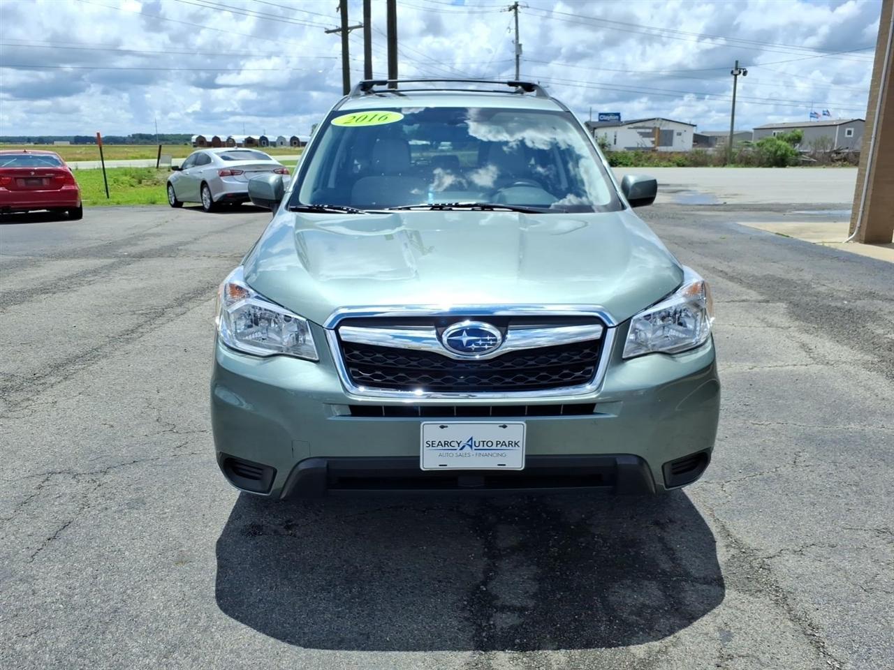 Subaru Forester 2.5i Premium PZEV CVT 2016