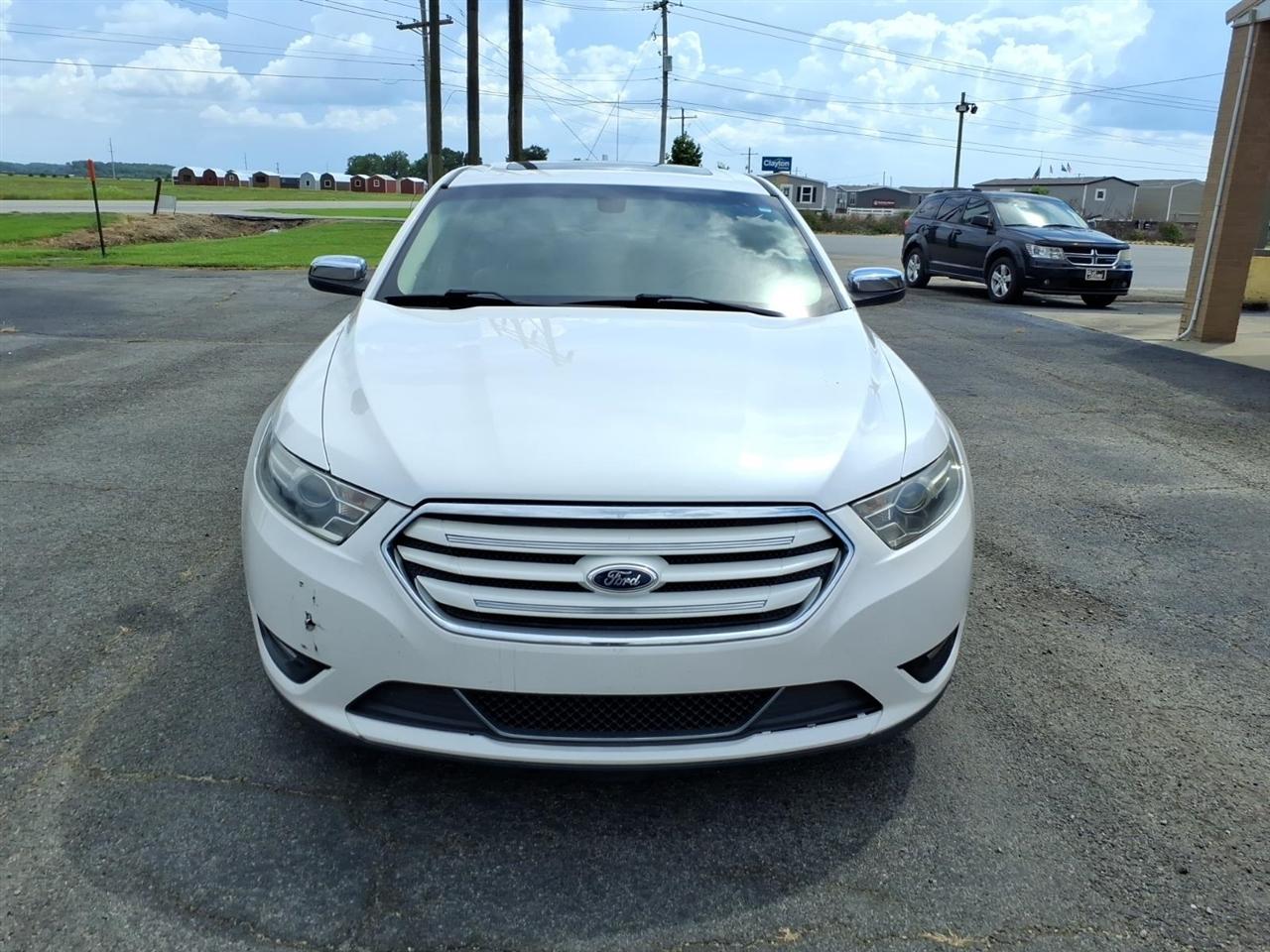 Ford Taurus Limited FWD 2013