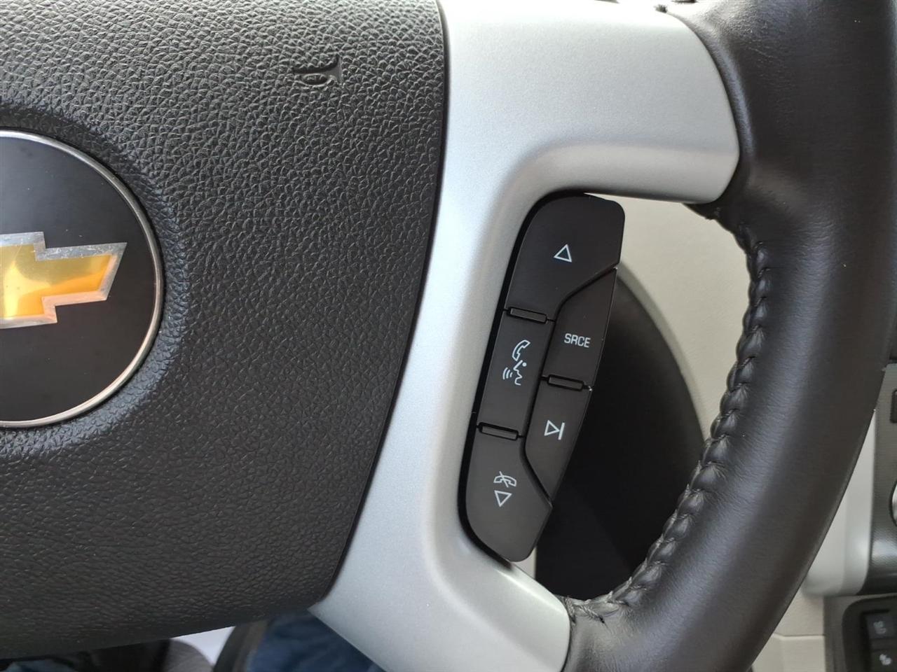 Chevrolet Traverse LTZ FWD 2012