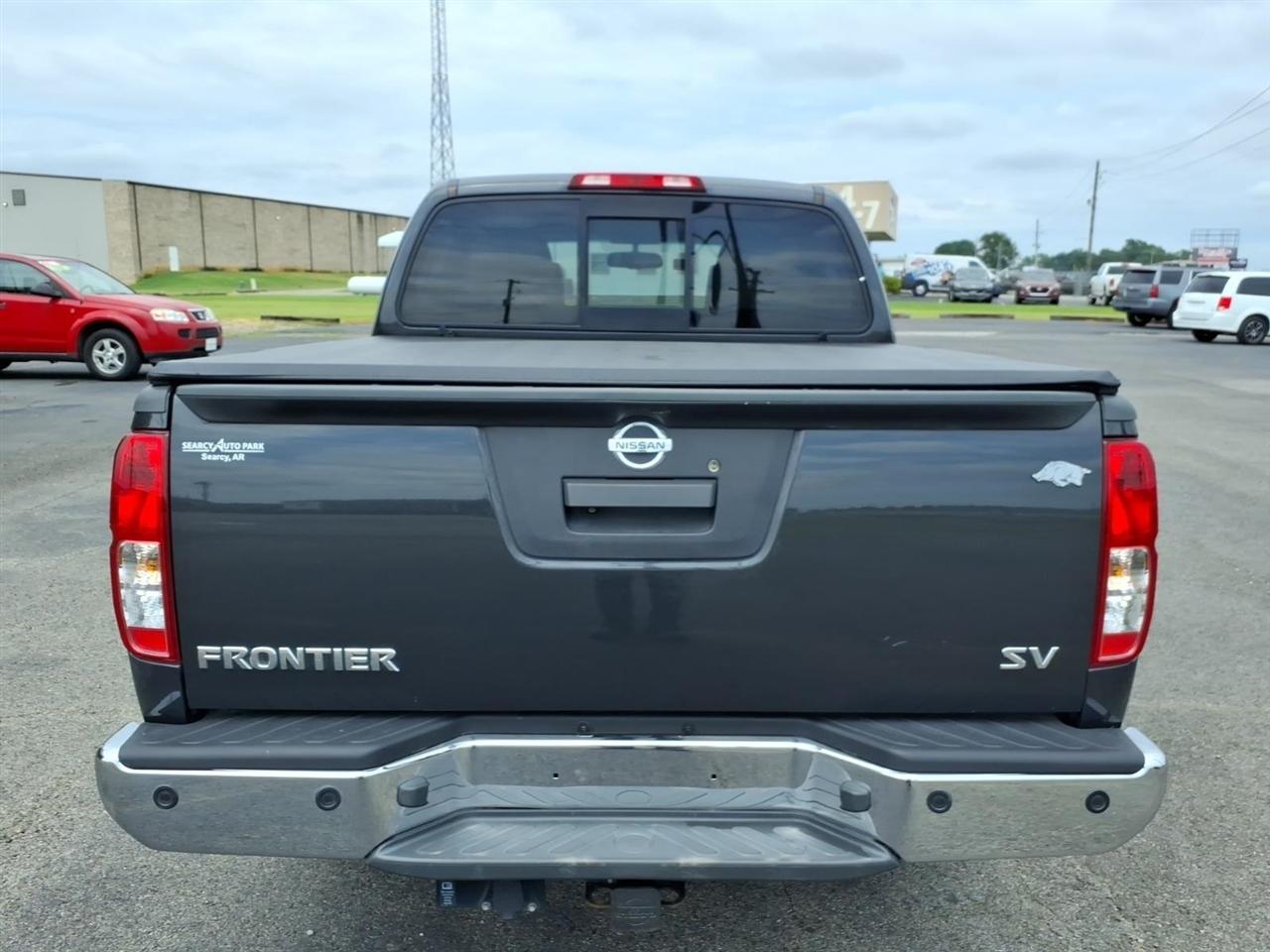 Nissan Frontier S Crew Cab 5AT 2WD 2015