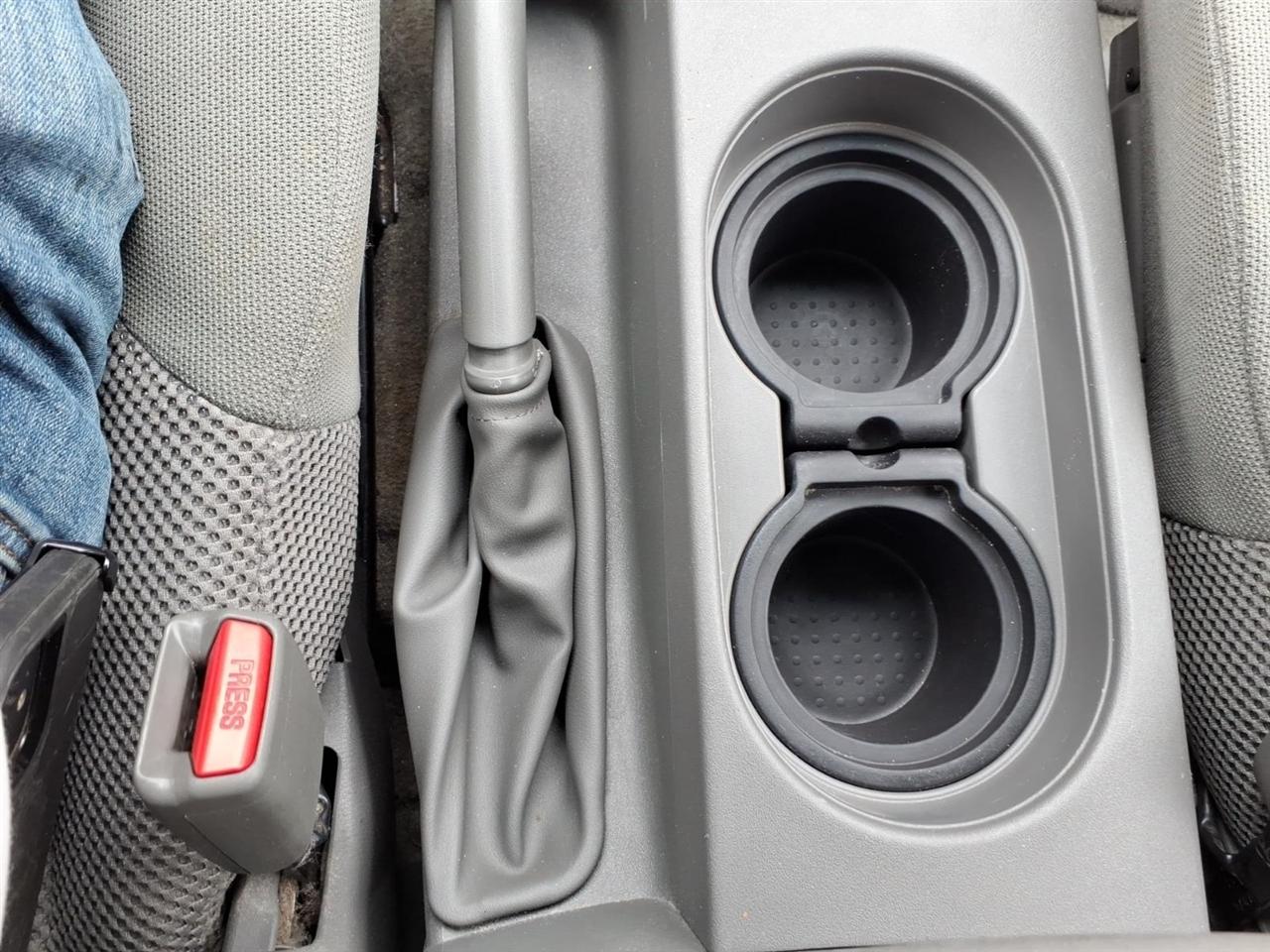 Nissan Frontier S Crew Cab 5AT 2WD 2015