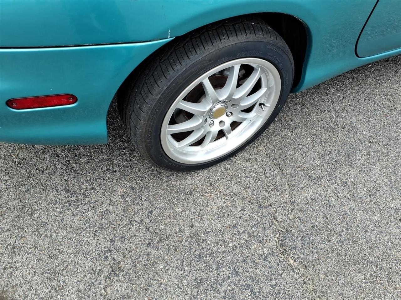 Mazda MX-5 Miata Base 2003