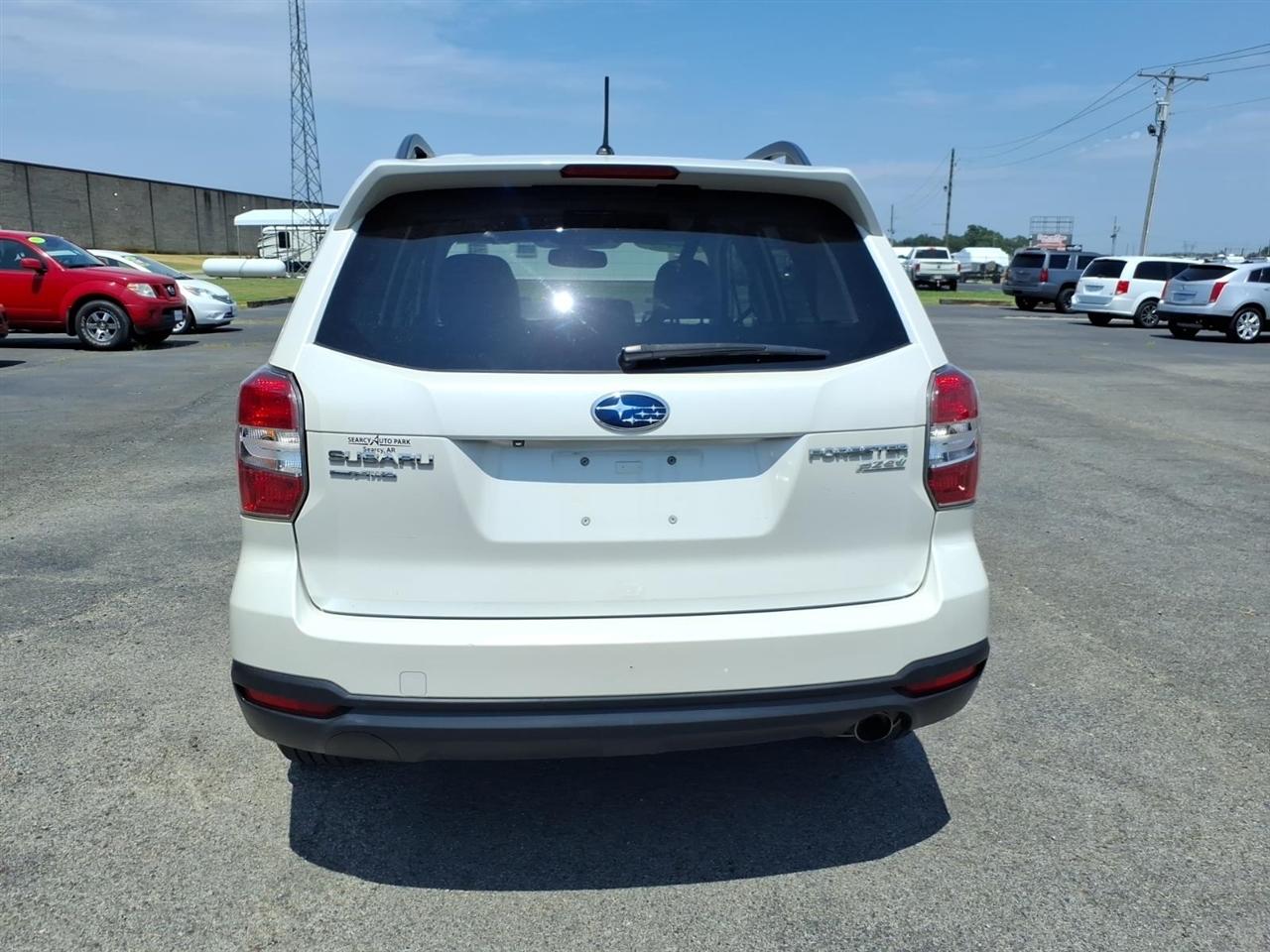 Subaru Forester 2.5i Limited 2015