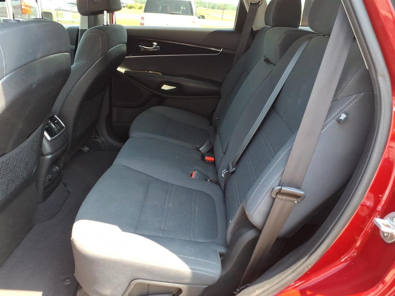 Kia Sorento L 2WD 2017