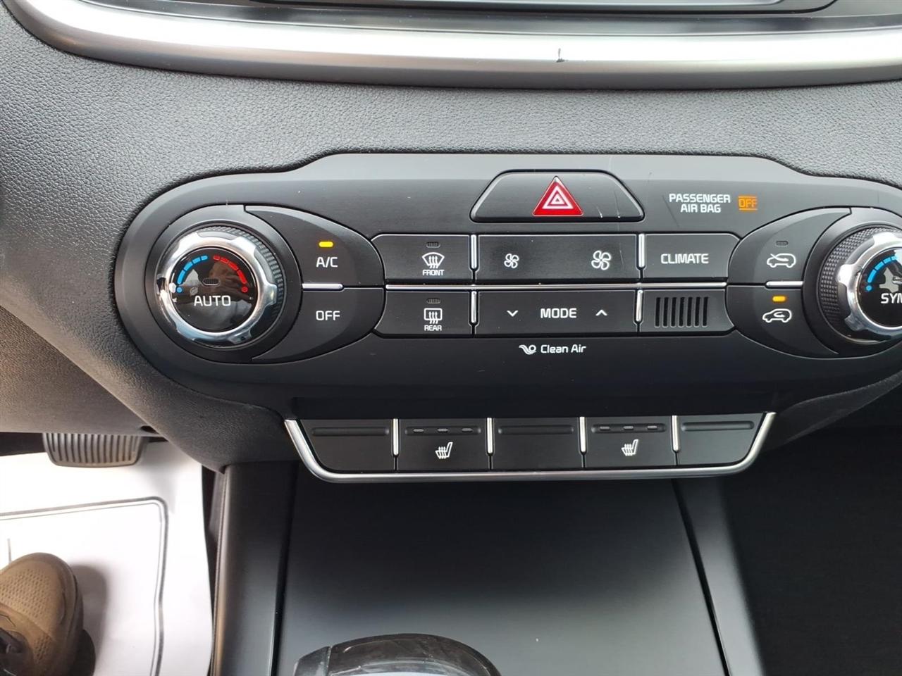 Kia Sorento L 2WD 2017