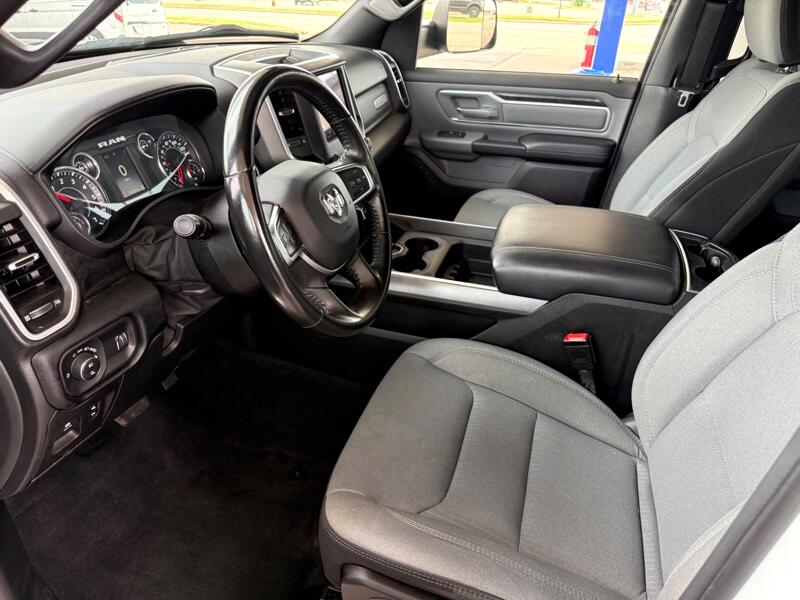 RAM 1500 Big Horn Crew Cab SWB 4WD 2021 RAM 1500 Big Horn Crew Cab SWB 4WD 2021